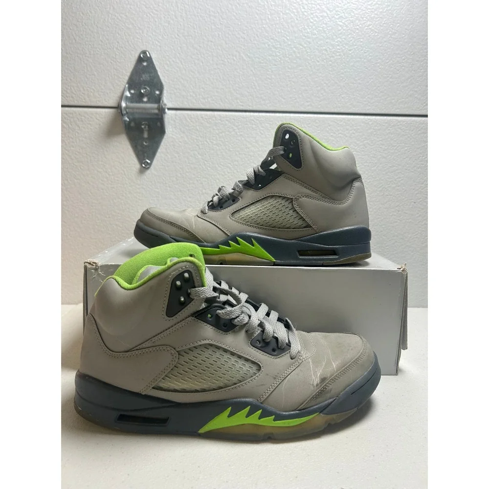 Air Jordan 5 Retro Green Bean Silver Flint Grey 9.5m #2704